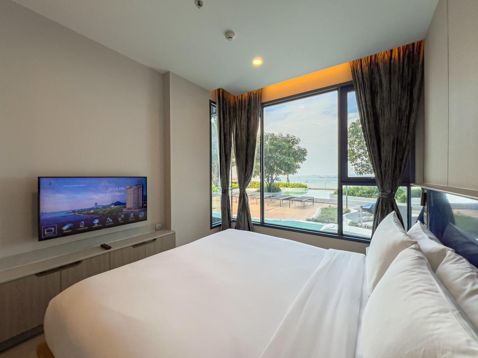 S Sriracha Hotel & Residence Si Racha Exterior photo