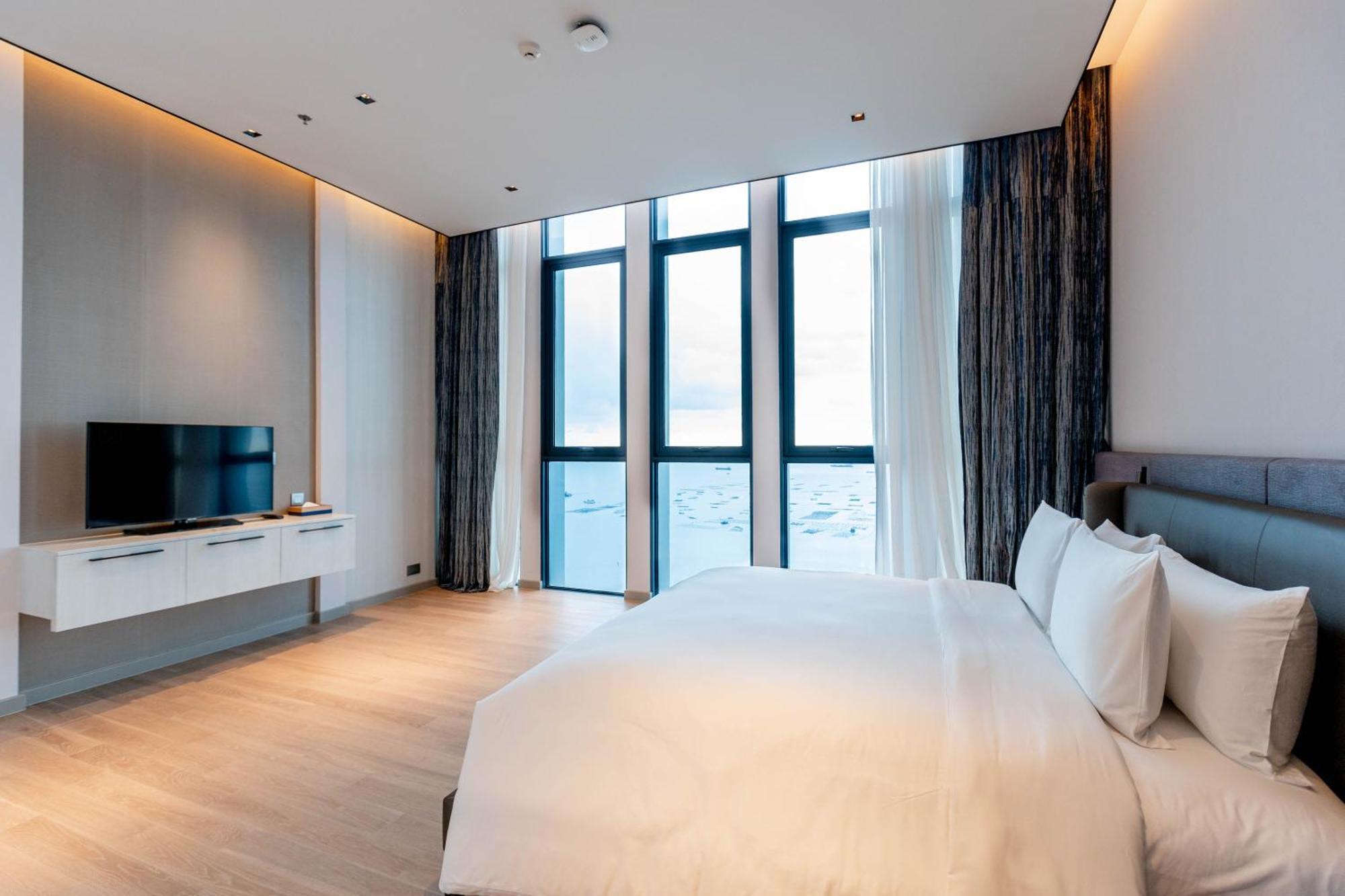 S Sriracha Hotel & Residence Si Racha Exterior photo